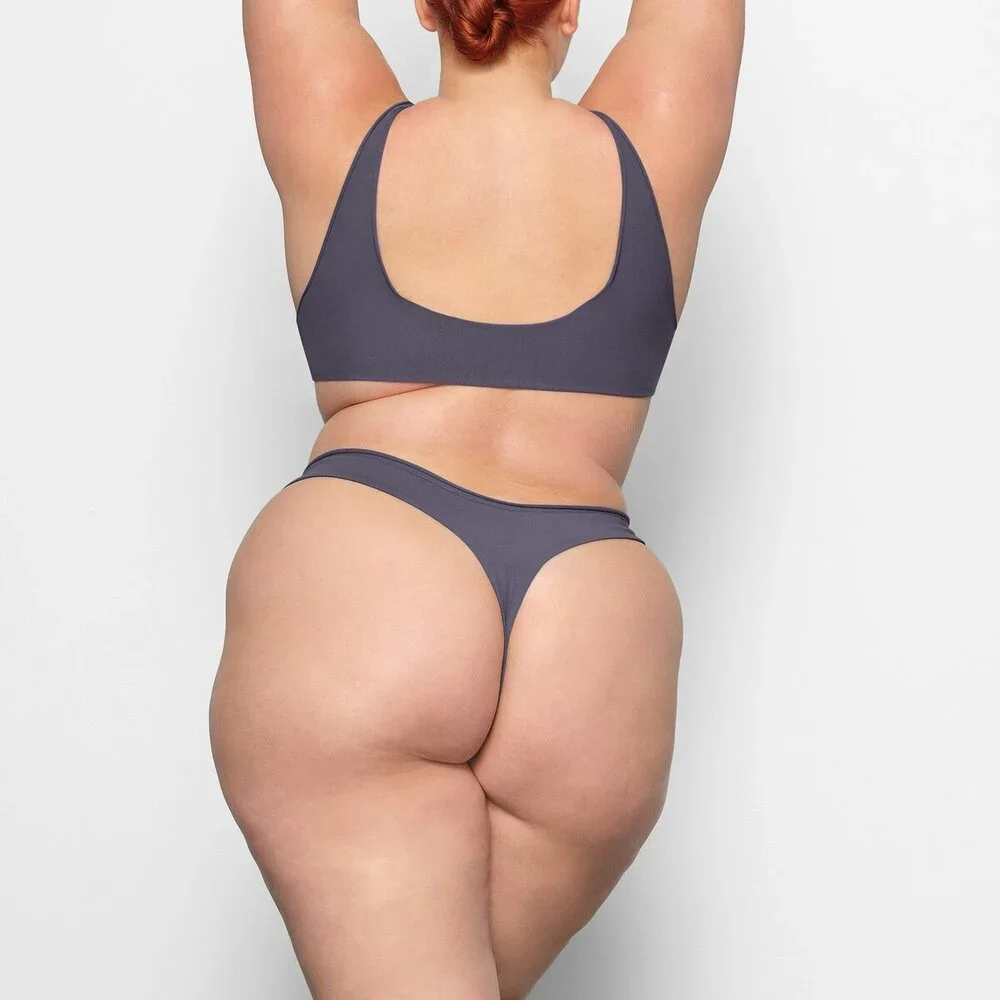 SKIMS Raw Edge Intimates Thong Thunder NWT  4X, 3X - Picture 8 of 13